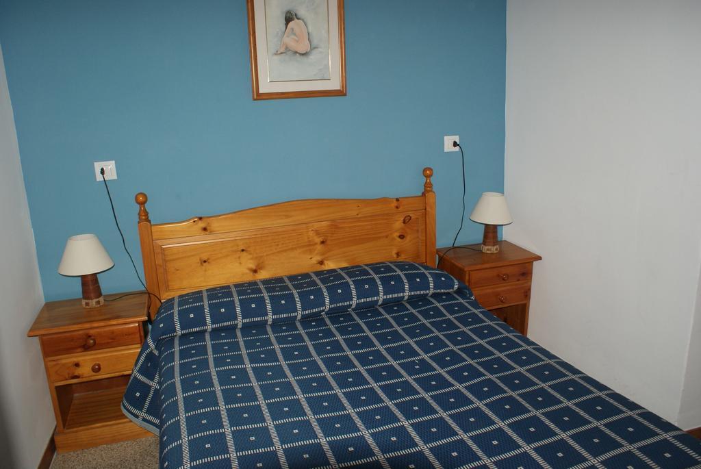 Hostal Gran Sol Llanca Bagian luar foto
